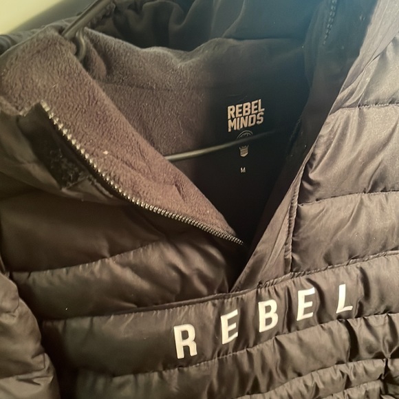 Rebel Minds Pullover Coat 